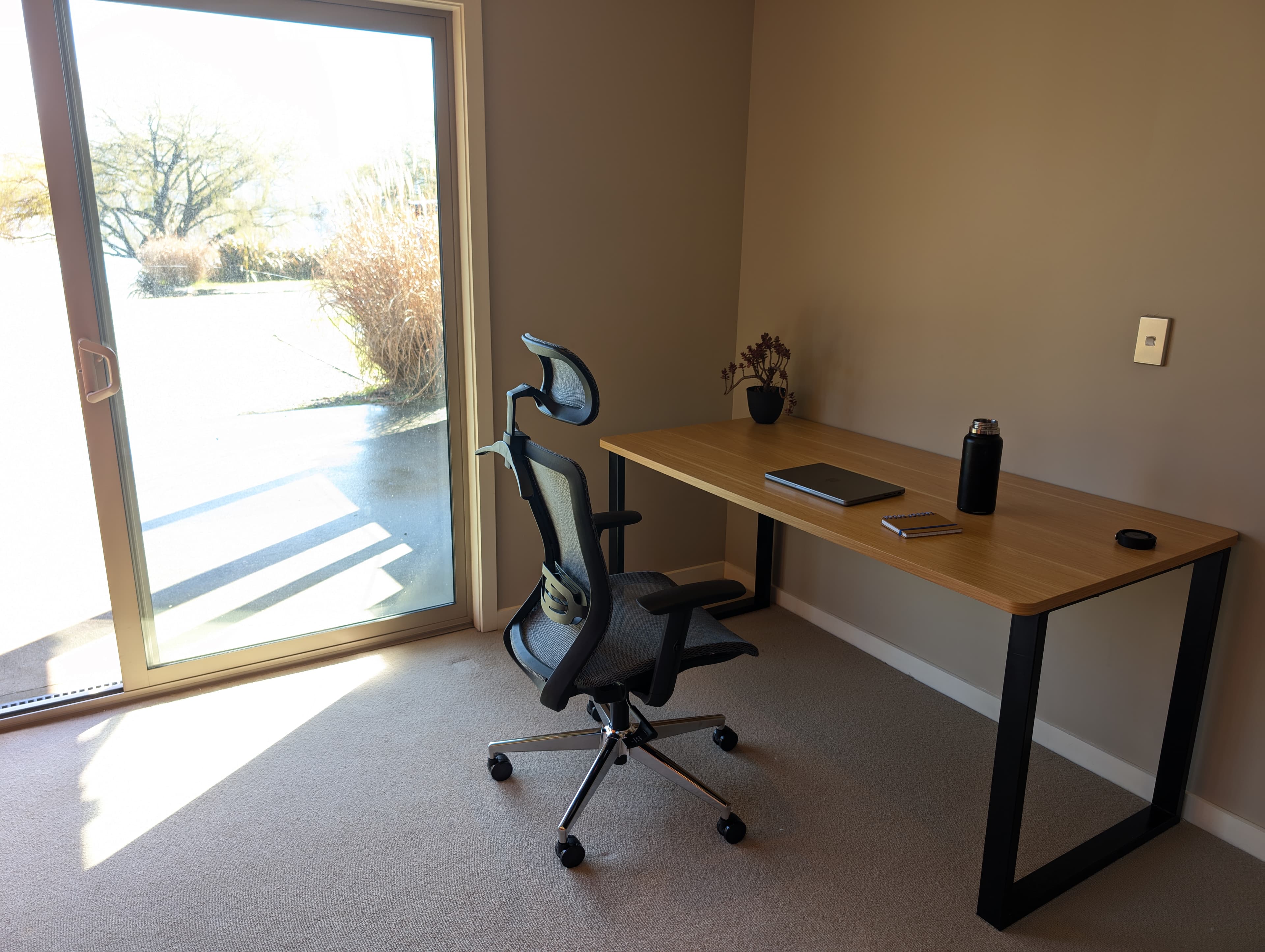 Coworking desk